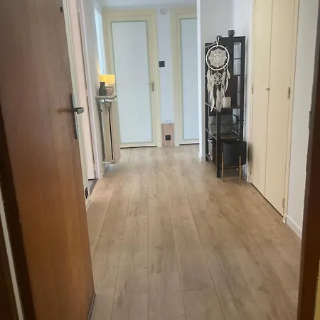 Apartman Cozy Apartment, Mountain View, Private Parking
